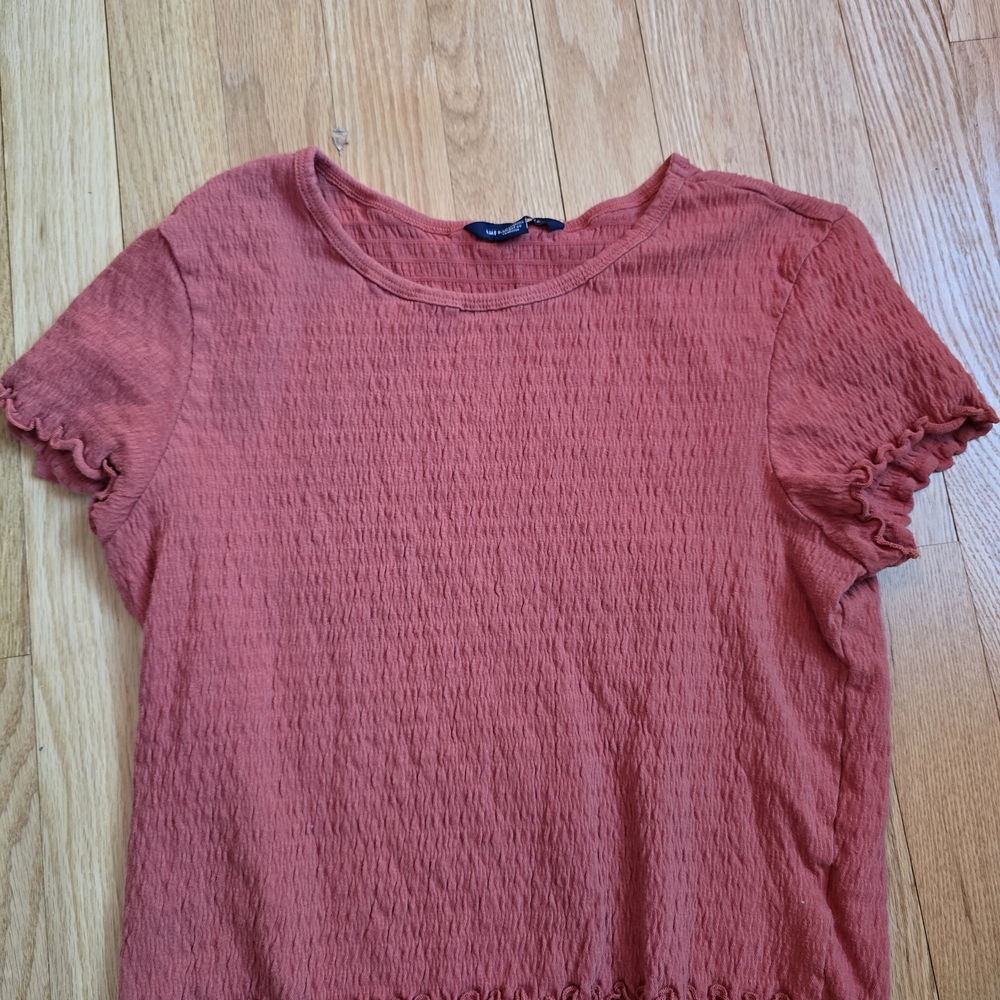 American Eagle Outfitters Textured Coral Tee